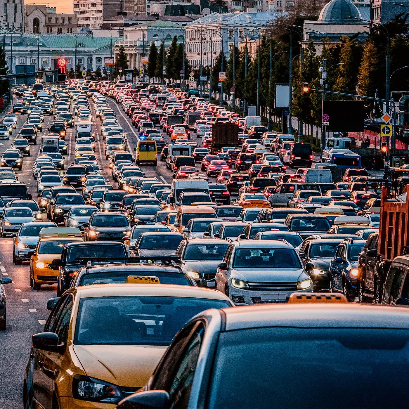 Embouteillages, parkings : dans l'enfer de la route