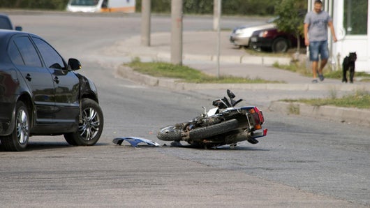 Intersections, motards et sorties de route