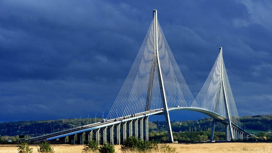 Le pont de Normandie : contre vents et marées
