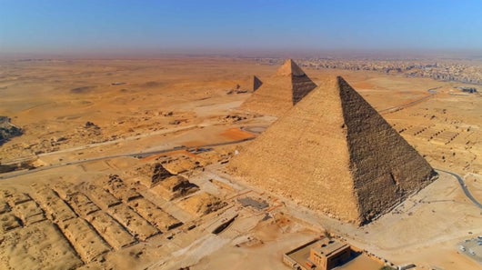 L'ascension des pyramides
