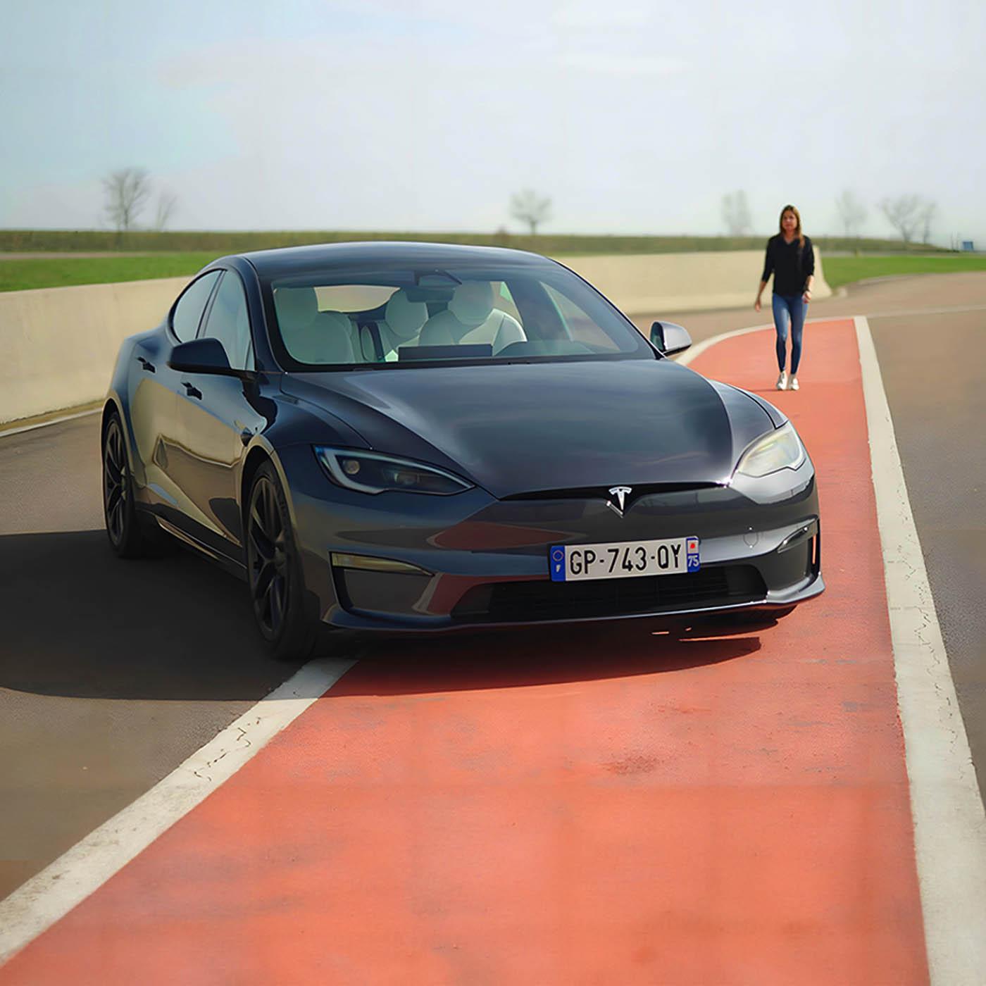 Tesla : les secrets de sa voiture électrique