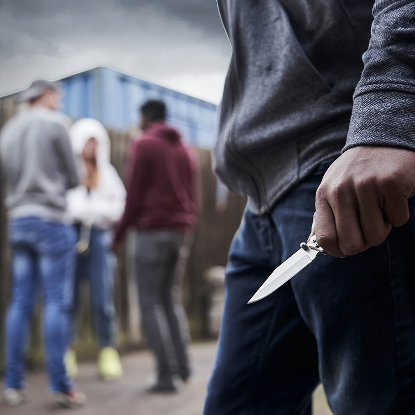 Couteaux, l’arme fatale des ados