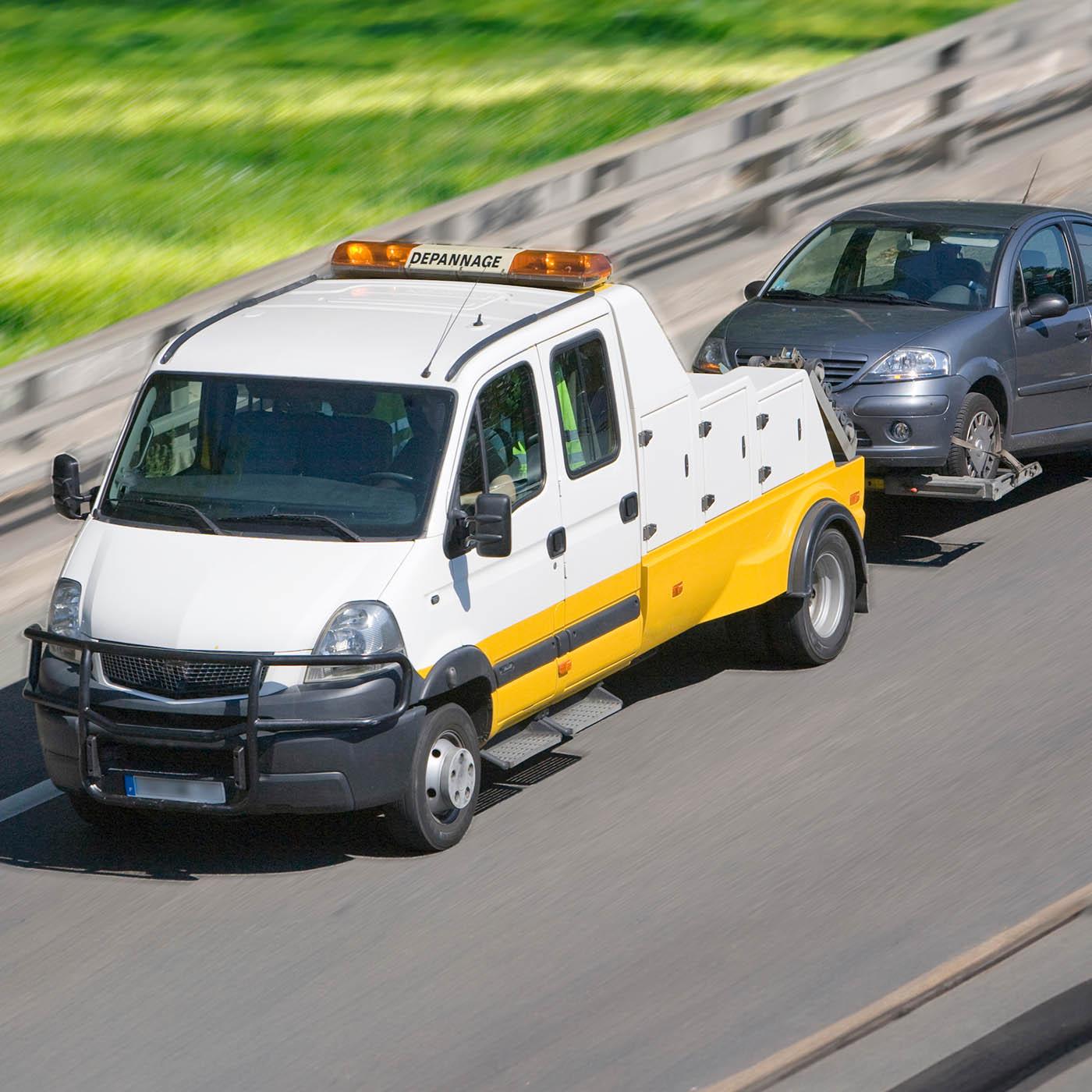100 jours avec les dépanneurs de l'autoroute