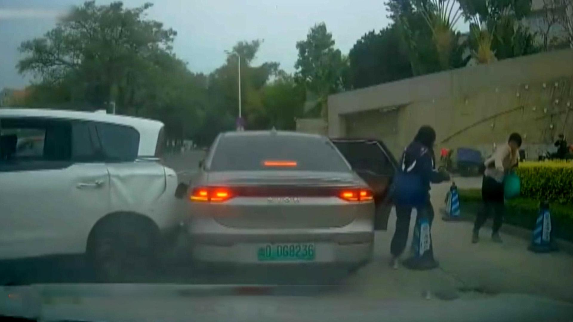 Miraculés, routes piégées et fous du volant : les pires accidents de la route