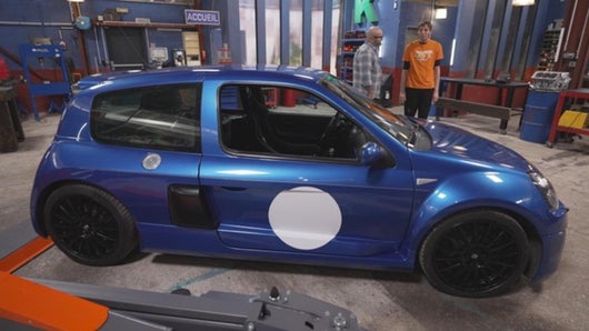 Renault clio V6
