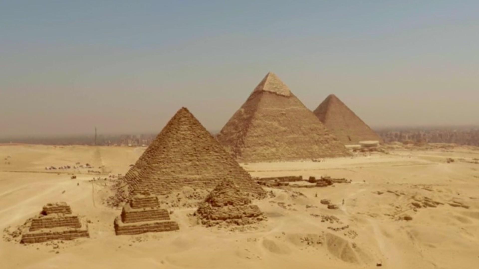 SAQQARA:AUX ORIGINES DES PYRAMIDES