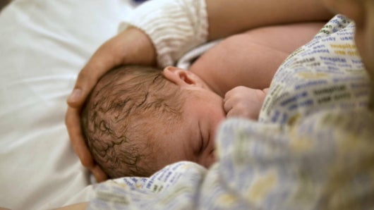 Maladies, stress, infertilité : l'enfant miracle qu'ils n'attendaient plus