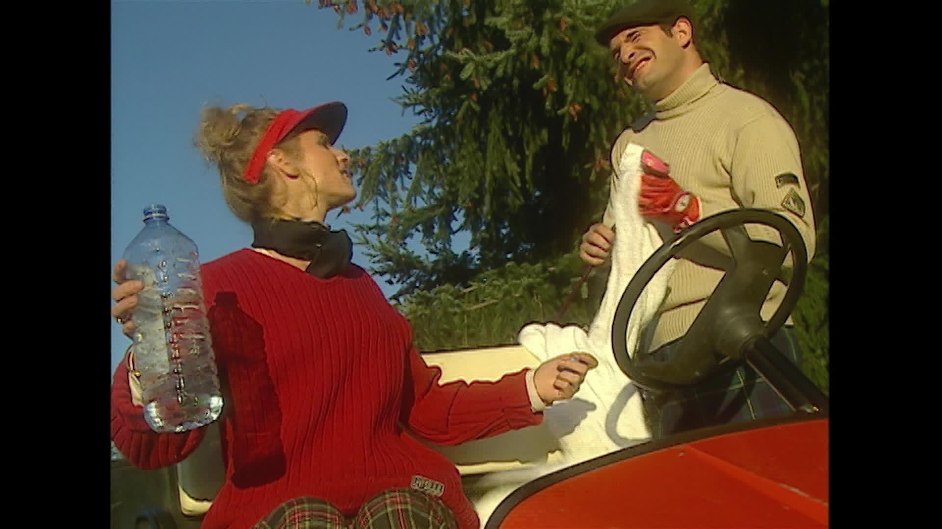 Jouent au golf