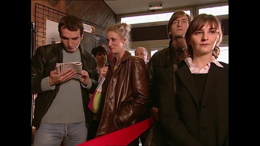 Dans la file d'attente (2)