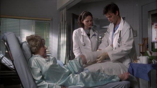 On demande le docteur Hathaway