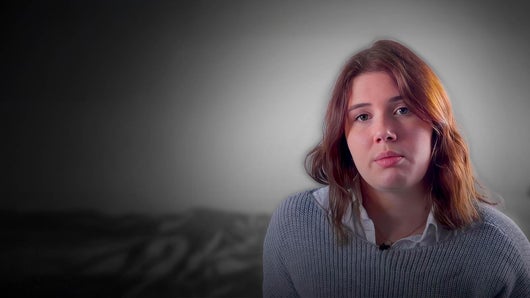 Comment Cam se reconstruit après avoir été victime d’inceste