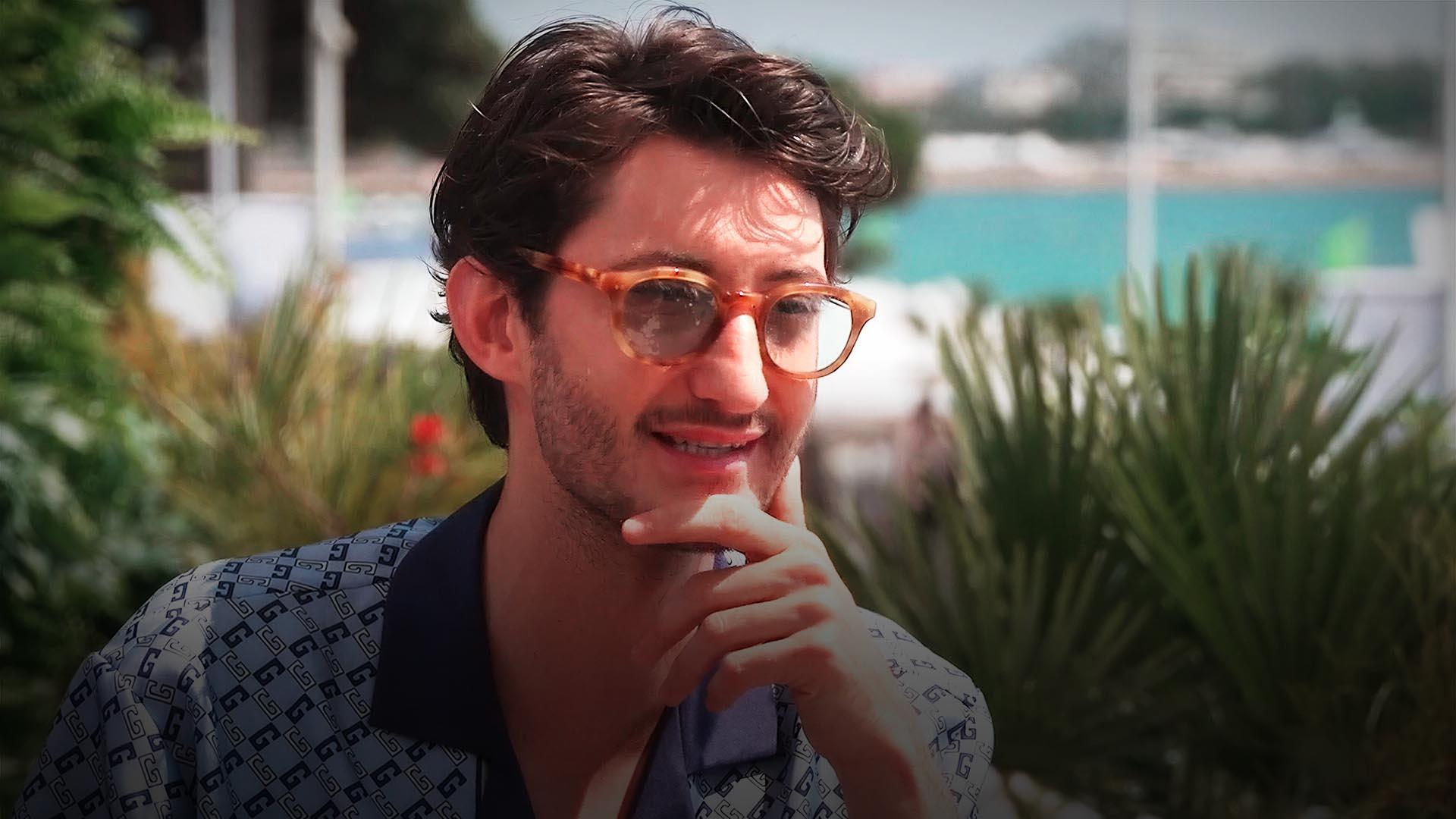 Pierre Niney répond à Augustin Trapenard