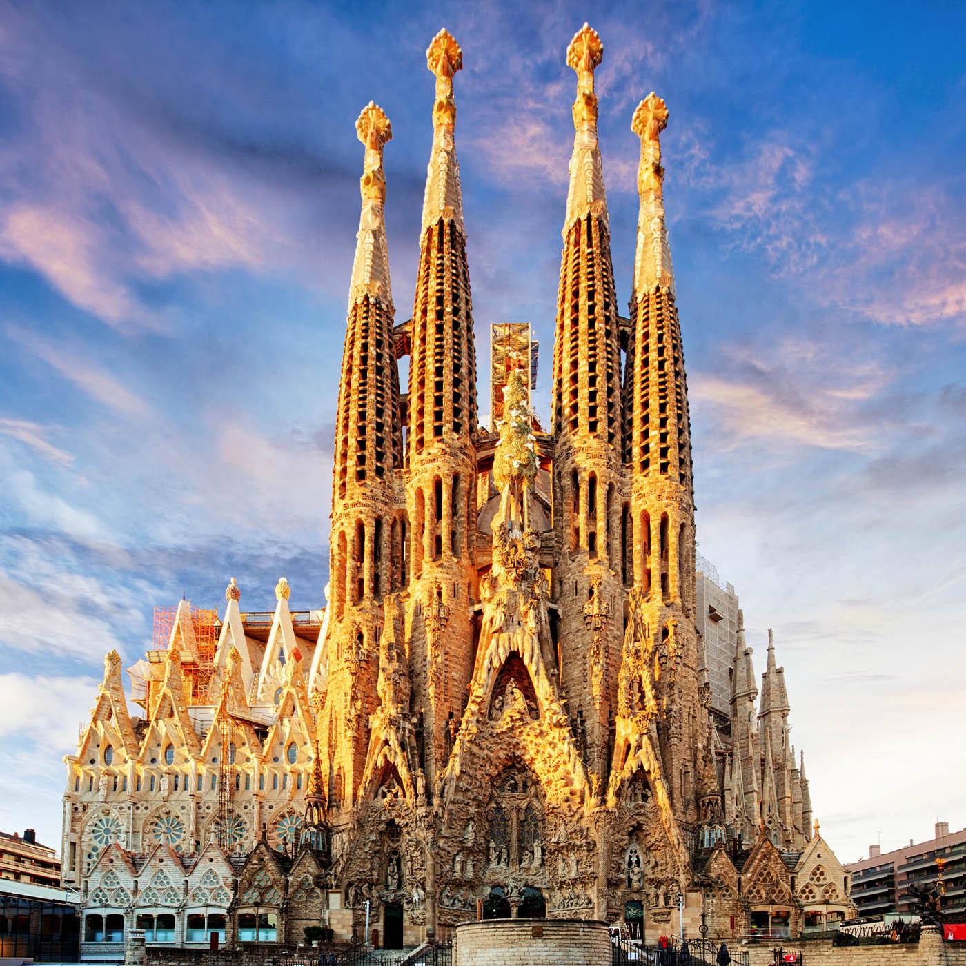 Sagrada Familia : l'achèvement de l'église la plus haute du monde