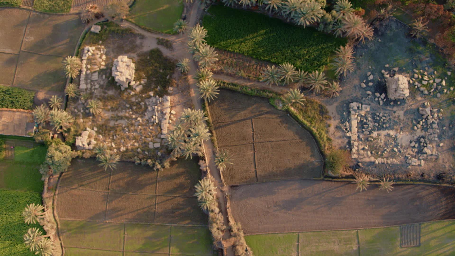 Les routes secrètes des pyramides