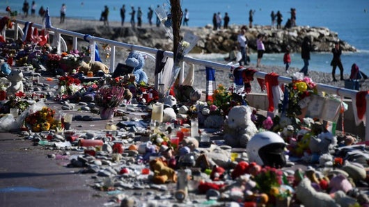 Attentats de Nice : au coeur de l'enfer