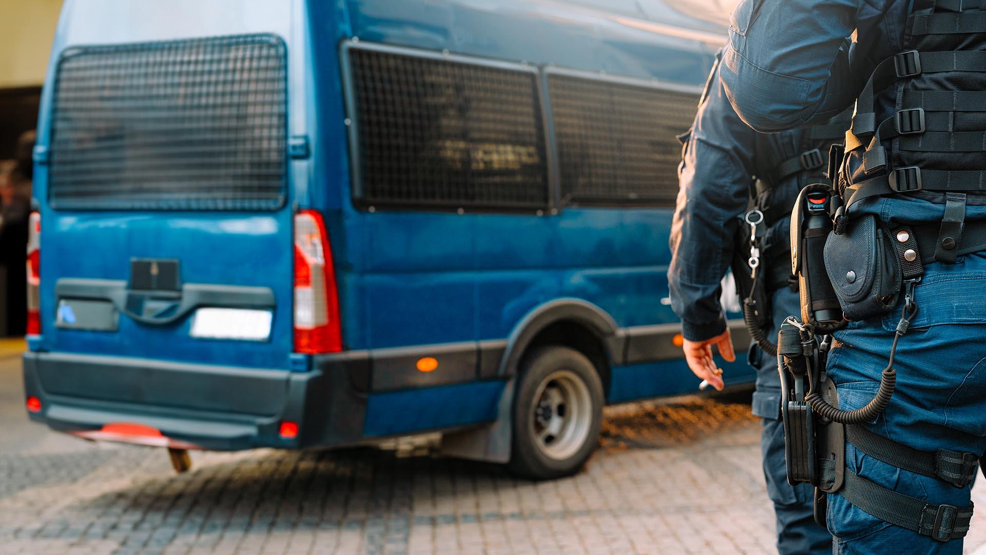 Rodéos urbains, violences, alcool : les gendarmes face aux délinquants