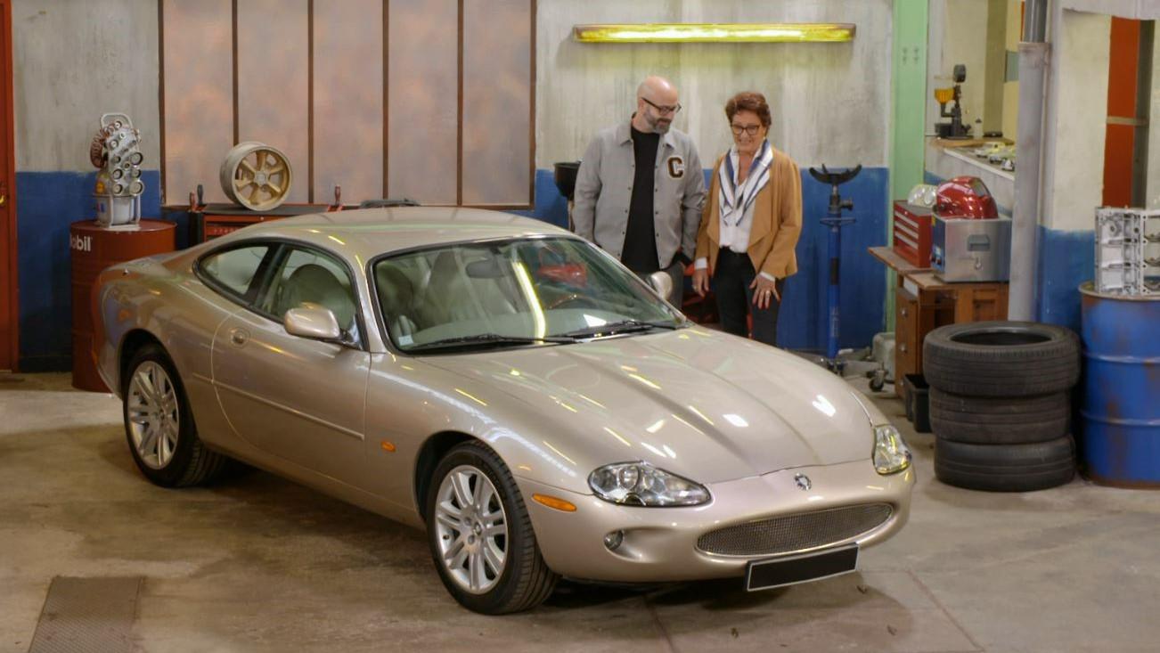 Jaguar XK 8