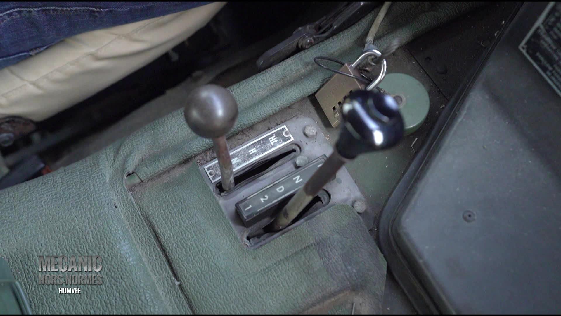 Humvee / Half-track M5