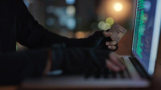 Escrocs bancaires, comment ils nous manipulent