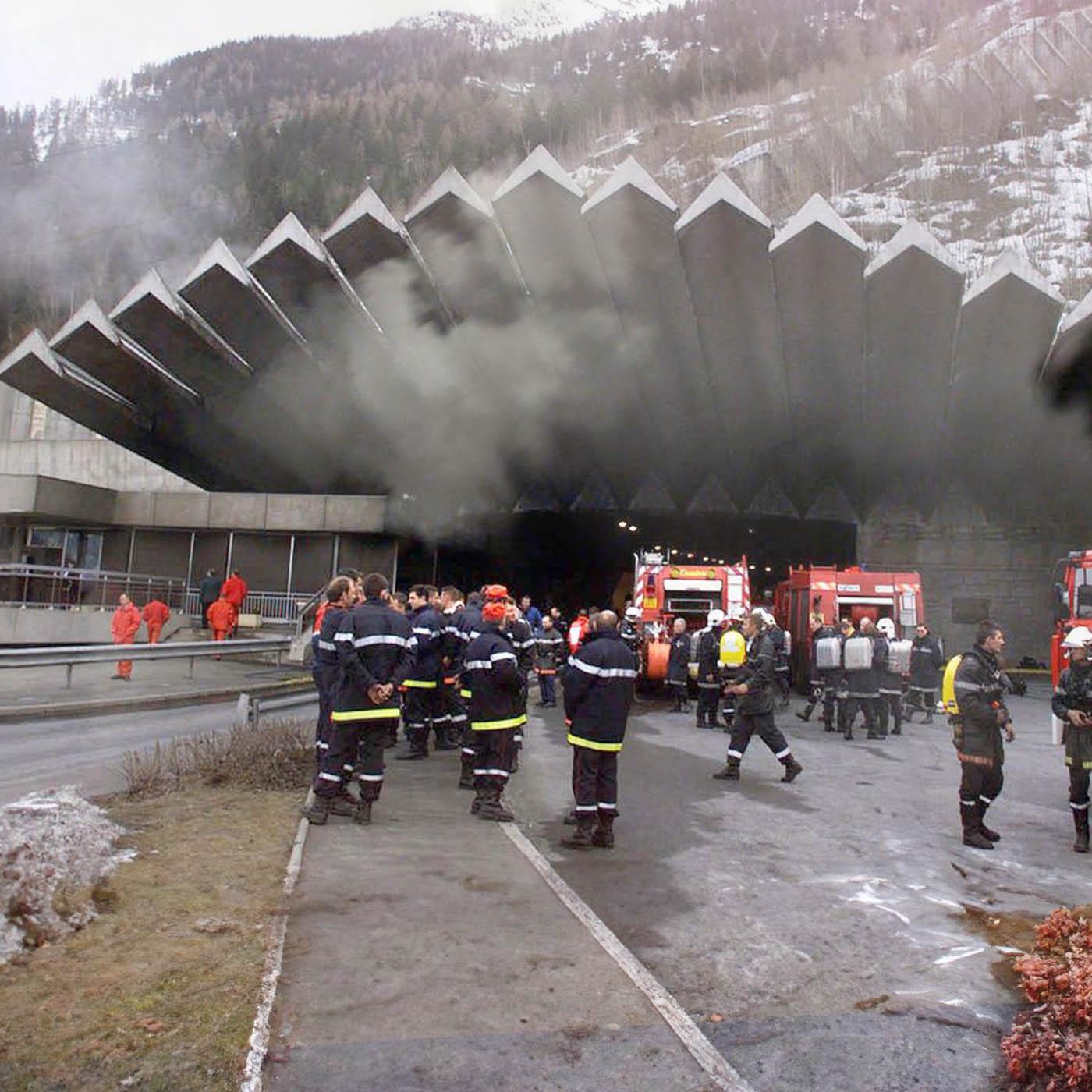Incendie du tunnel du Mont-Blanc : scénario d'une catastrophe